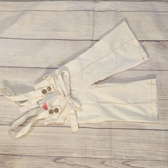 Bailey's Blossoms Other - Bailey blossoms overall flares size 12/18 months